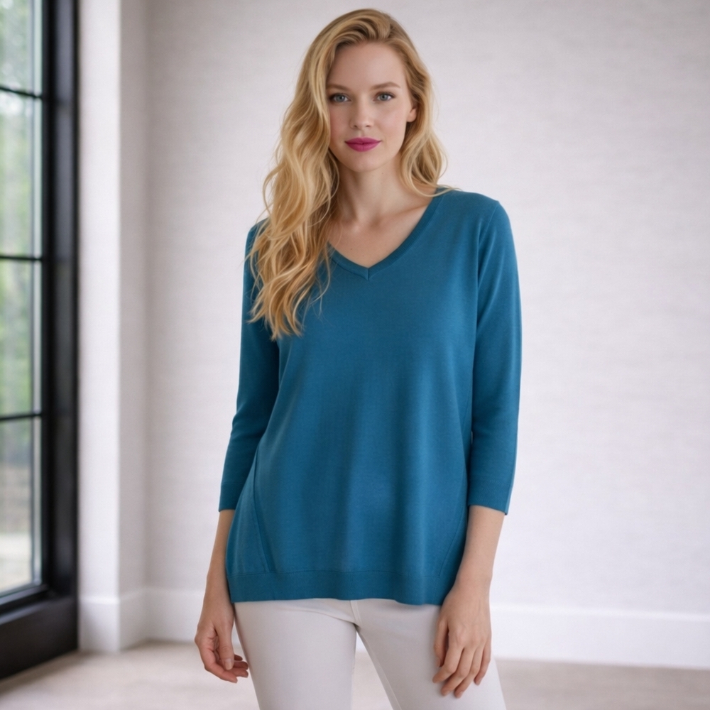 Cable&Gauge  Teal V neck Lightweight Sweater